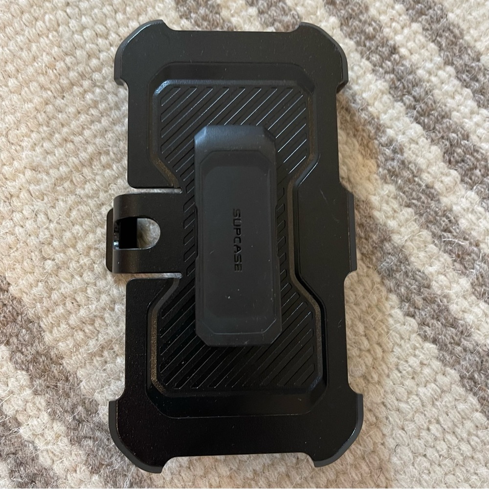 Supcase iPhone case holder for belt clip 6.1